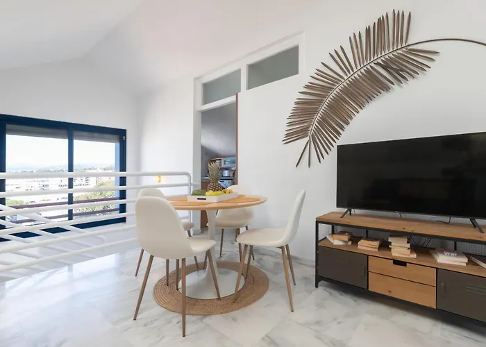 Blue Glass Penthouse In Center Appartamento *