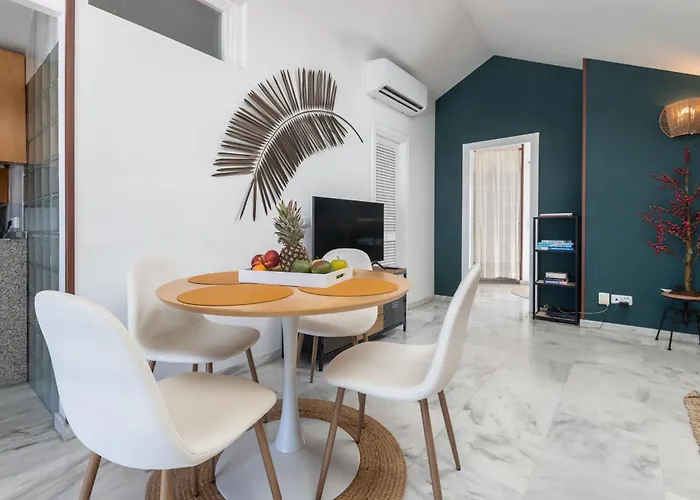 Appartamento Blue Glass Penthouse In Center Marbella