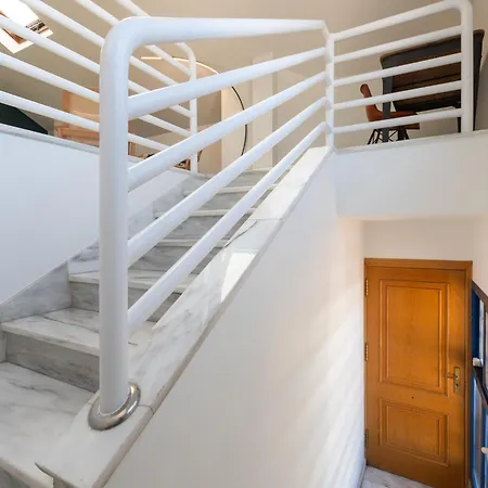 شقة Blue Glass Penthouse In Center