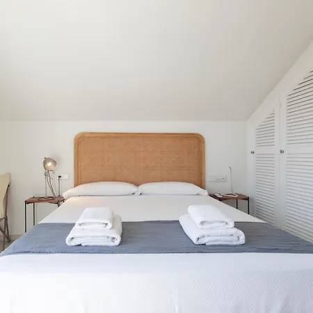 Blue Glass Penthouse In Center Marbella